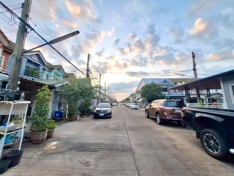 Diamon Ville Lumlukka Klong 2, Pathum Thani, Lum Lukka 11 Road, Khlong Nung, Khlong Luang, Pathum Thani, 2 Bedrooms, 72 sqm, Townhouse For Sale, by คุณนุช, 500166373 - DDproperty.com