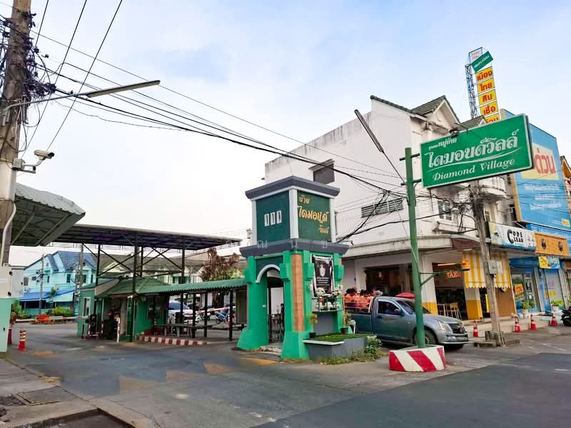 Diamon Ville Lumlukka Klong 2 : ไดมอนด์ วิลล์ ลำลูกกา คลอง 2, ปทุมธานี, ถนนลำลูกกา 11, คลองหนึ่ง, คลองหลวง, ปทุมธานี, 72 ตร.ม., ทาวน์เฮ้าส์ ขาย, โดย คุณนุช, 500166373 - DDproperty.com