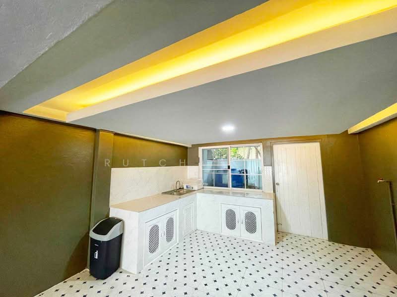 ทาวน์เฮ้าส์ให้เช่า – ใกล้เซ็นทรัลแอร์พอร์ต เพียง 5 นาที ค่าเช่า 20,000 บาท / เดือน No.1H422, เชียงใหม่, ช้างคลาน, เมืองเชียงใหม่, เชียงใหม่, 110 ตร.ม., ทาวน์เฮ้าส์ ให้เช่า, โดย Rutchaporn Tunsiri, 500166381 - DDproperty.com