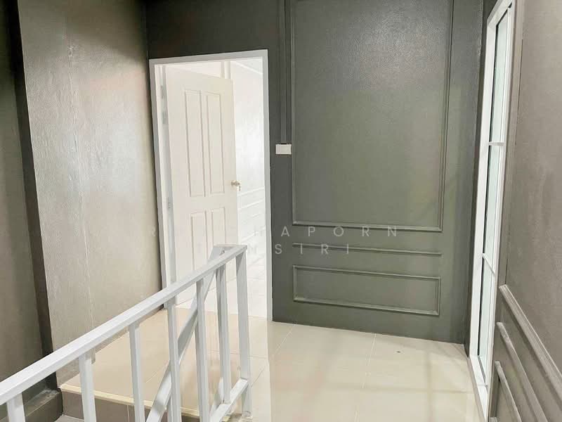 ทาวน์เฮ้าส์ให้เช่า – ใกล้เซ็นทรัลแอร์พอร์ต เพียง 5 นาที ค่าเช่า 20,000 บาท / เดือน No.1H422, Chiang Mai, Chang Klan, Muang Chiang Mai, Chiang Mai, 2 Bedrooms, 110 sqm, Townhouse For Rent, by Rutchaporn Tunsiri, 500166381 - DDproperty.com