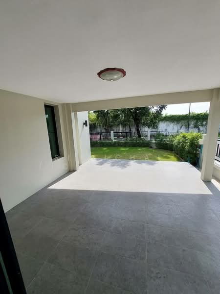 Lake View Park Wongwaen-Bangna, Bangkok, Dok Mai, Prawet, Bangkok, 4 Bedrooms, 300 sqm, Single Detached House For Sale, by Sittichai (Ice) Tulyanon, 500166384 - DDproperty.com
