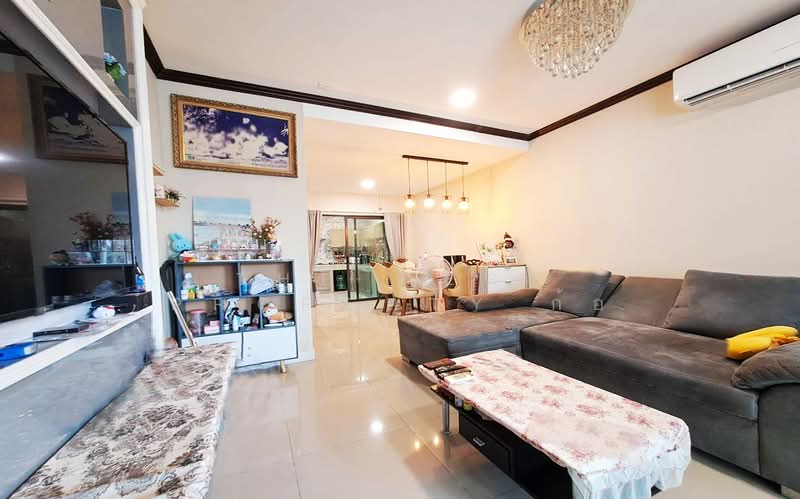 Patio Ramkhamhaeng-Wongwaen, Bangkok, Soi Kheha Rom Klao 64, Khlong Song Ton Nun, Lat Krabang, Bangkok, 3 Bedrooms, 120 sqm, Townhouse For Sale, by The Best Property ก้อ, 500166385 - DDproperty.com