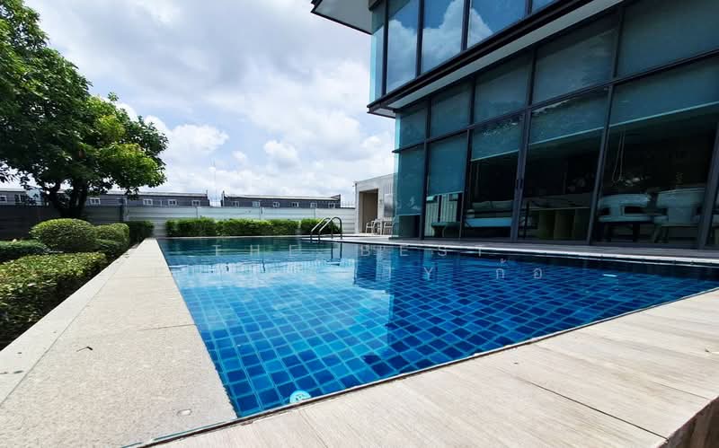 Patio Ramkhamhaeng-Wongwaen, Bangkok, Soi Kheha Rom Klao 64, Khlong Song Ton Nun, Lat Krabang, Bangkok, 3 Bedrooms, 120 sqm, Townhouse For Sale, by The Best Property ก้อ, 500166385 - DDproperty.com