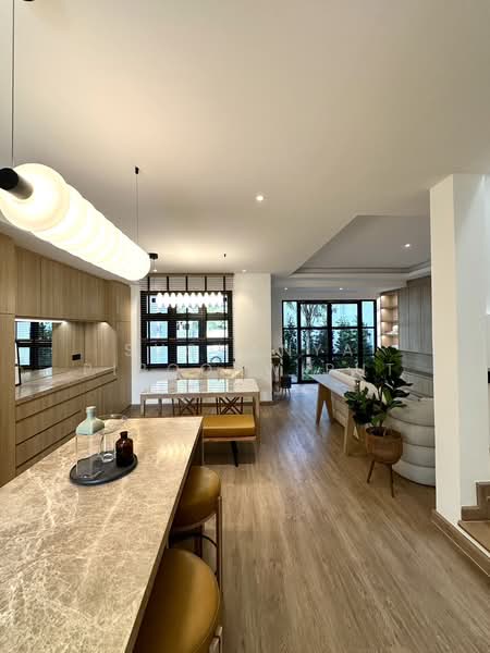 New Townhouse For Rent Modern Style at Predi 14 and Pets Friendly, Bangkok, Predi 14, Khlong Tan Nua, Watthana, Bangkok, 3 Bedrooms, 250 sqm, Townhouse For Rent, by Suchanya Piboonwiput, 500166395 - DDproperty.com