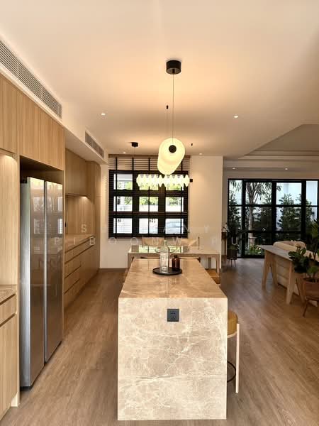 New Townhouse For Rent Modern Style at Predi 14 and Pets Friendly, Bangkok, Predi 14, Khlong Tan Nua, Watthana, Bangkok, 3 Bedrooms, 250 sqm, Townhouse For Rent, by Suchanya Piboonwiput, 500166395 - DDproperty.com