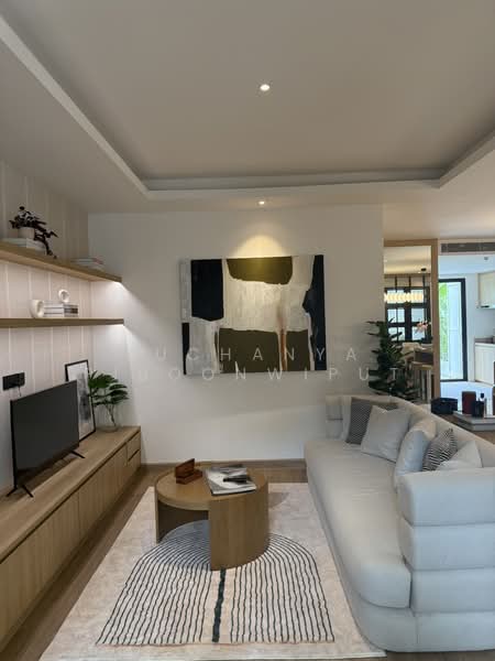 New Townhouse For Rent Modern Style at Predi 14 and Pets Friendly, Bangkok, Predi 14, Khlong Tan Nua, Watthana, Bangkok, 3 Bedrooms, 250 sqm, Townhouse For Rent, by Suchanya Piboonwiput, 500166395 - DDproperty.com