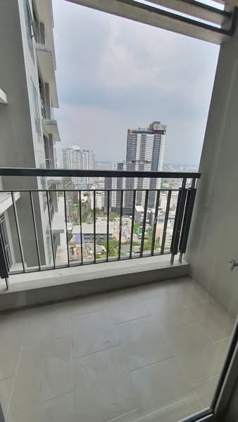 Rhythm Ratchada-Huaikwang, Bangkok, 218 Ratchadaphisek Road, Huai Khwang, Huai Khwang, Bangkok, 1 Bedroom, 36 sqm, Condo For Rent, by Areeya Kingwichit, 500166398 - DDproperty.com