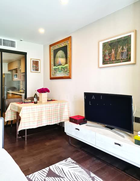 Na Vara Residence : ณ วรา เรสซิเดนส์, กรุงเทพ, 33/6 ซอย หลังสวน, ลุมพินี, ปทุมวัน, กรุงเทพ, 44 ตร.ม., คอนโด ขาย, โดย Sittichai (Ice) Tulyanon, 500166405 - DDproperty.com