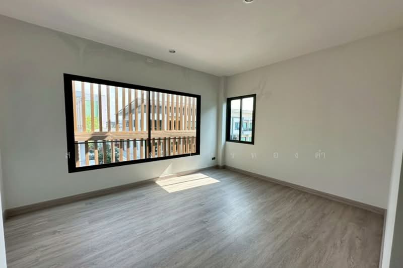 THE TRIPLE Sukhumvit 113, Samut Prakan, 1188 Sukhumvit 113, Samrong Nua, Muang Samut Prakarn, Samut Prakan, 3 Bedrooms, 240 sqm, Townhouse For Sale, by สง่าชัย ไทรทองคำ, 500166408 - DDproperty.com