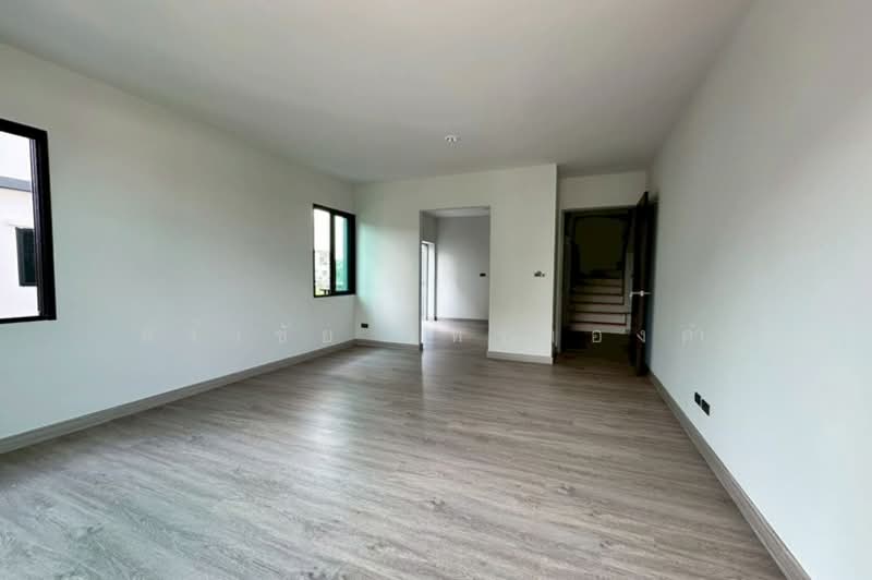 THE TRIPLE Sukhumvit 113 : เดอะ ทริปเปิ้ล สุขุมวิท 113, สมุทรปราการ, 1188 Sukhumvit 113, สำโรงเหนือ, เมืองสมุทรปราการ, สมุทรปราการ, 240 ตร.ม., ทาวน์เฮ้าส์ ขาย, โดย สง่าชัย ไทรทองคำ, 500166408 - DDproperty.com