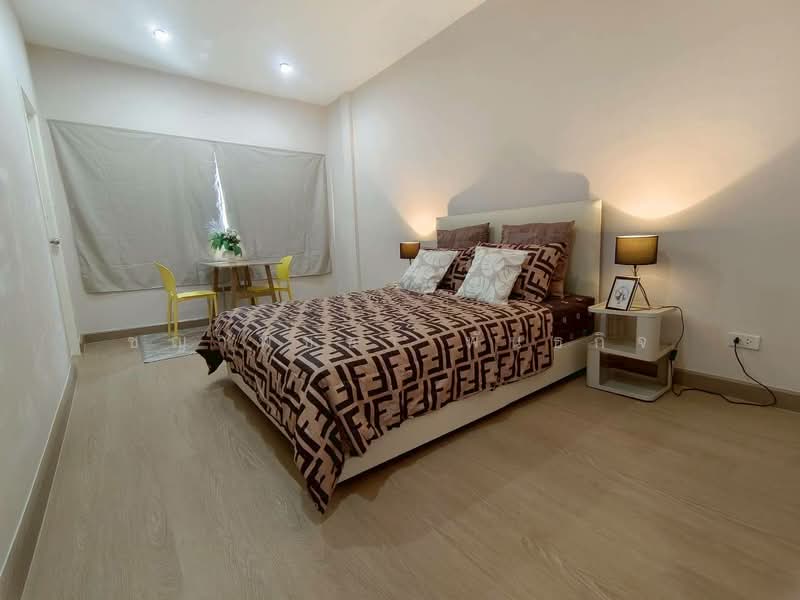 Baanwangthong Phetkasem 77, Bangkok, Phetkasem Road 77, Nong Kham, Nong Khaem, Bangkok, 2 Bedrooms, 100 sqm, Townhouse For Sale, by ชญาพิชชา พันธกิจ, 500166425 - DDproperty.com