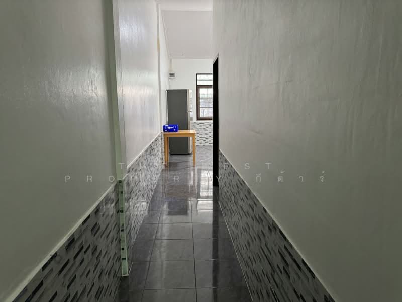 การเคหะชุมชน2 อ่างศิลา-สุขุมวิท ชลบุรี, ชลบุรี, เสม็ด, เมืองชลบุรี, ชลบุรี, 120 ตร.ม., ทาวน์เฮ้าส์ ขาย, โดย The Best Property กีต้าร์, 500166428 - DDproperty.com