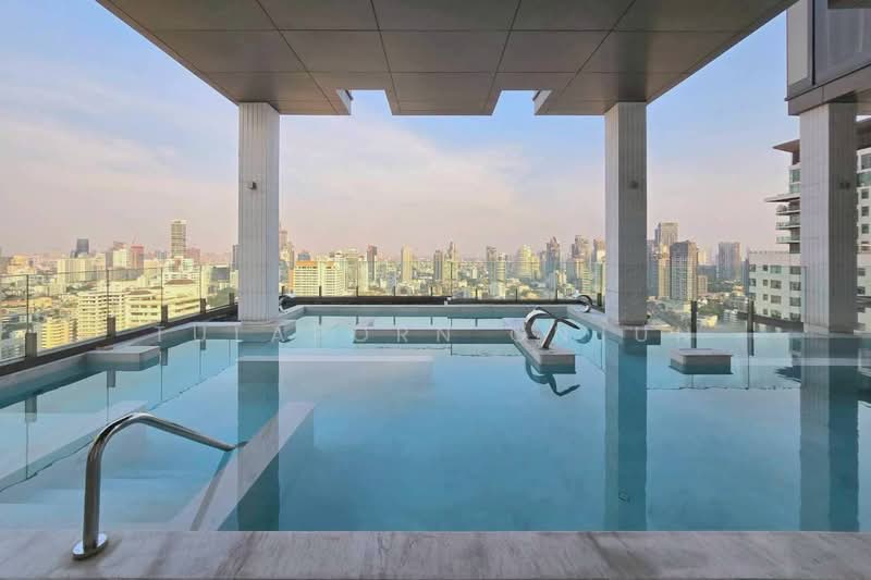 Vittorio 39, Bangkok, 8 Sukhumvit, Khlong Tan Nua, Watthana, Bangkok, 2 Bedrooms, 128 sqm, Condo For Rent, by Tulaporn Onjun, 500166446 - DDproperty.com