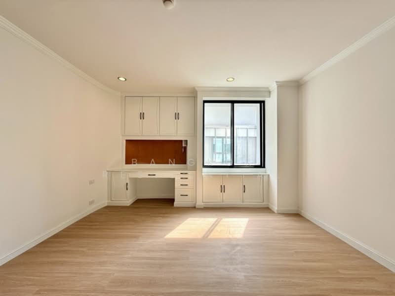 Las Colinas, Bangkok, Sukhumvit 21 Road, Khlongtoei Nua, Watthana, Bangkok, 3 Bedrooms, 240 sqm, Condo For Sale, by Bangkok Residential, 500166470 - DDproperty.com