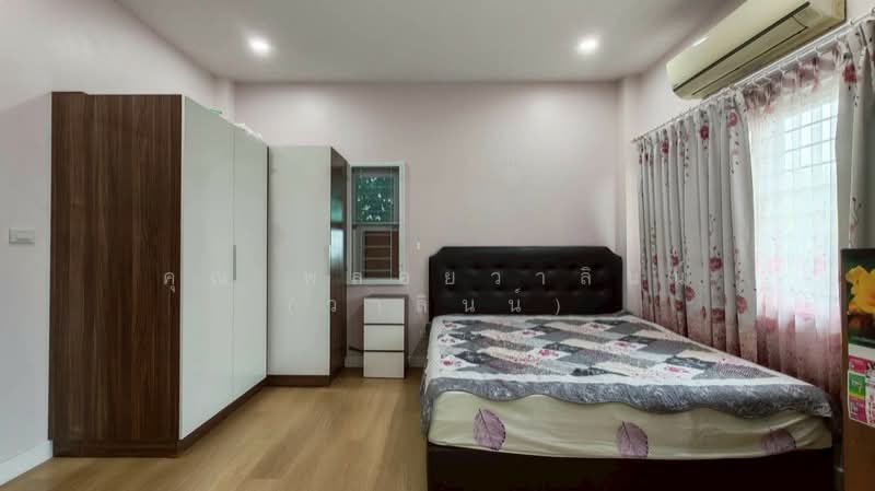 For Sale - บ้านเดี่ยว 2 หลัง พร้อมที่ดิน 1 ไร่ 55.4 ตารางวา เกาะโพธิ์, Nakhon Nayok