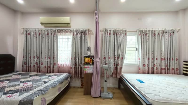 For Sale - บ้านเดี่ยว 2 หลัง พร้อมที่ดิน 1 ไร่ 55.4 ตารางวา เกาะโพธิ์, Nakhon Nayok