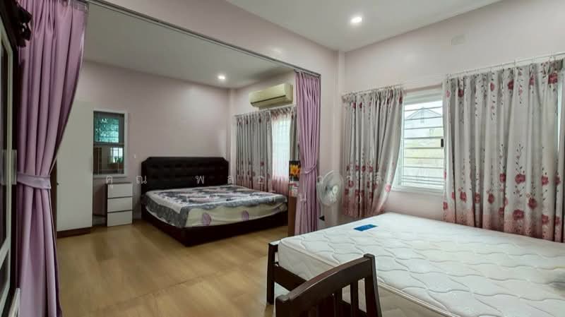 For Sale - บ้านเดี่ยว 2 หลัง พร้อมที่ดิน 1 ไร่ 55.4 ตารางวา เกาะโพธิ์, Nakhon Nayok