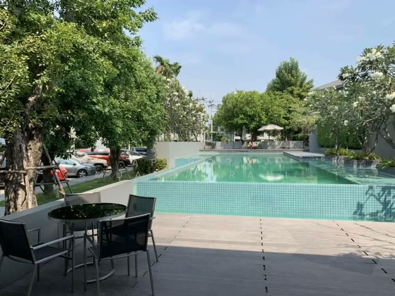 ขายทาวน์โฮมสุดหรู หมู่บ้าน Patio Chaengwattana : พาทิโอ แจ้งวัฒนะ ราคาถูกที่สุด, Nonthaburi, Pak Kret, Pak Kret, Nonthaburi, 3 Bedrooms, 154 sqm, Townhouse For Sale, by Apaporn Muanthorani, 500166501 - DDproperty.com