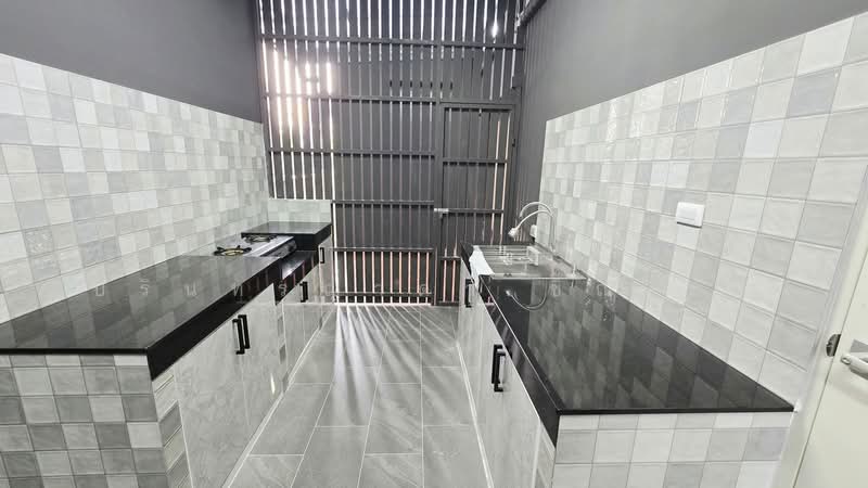 Baan Klang Mueng The Edition Bangna, Samut Prakan, Bang Kaeo, Bang Plee, Samut Prakan, 5 Bedrooms, 500 sqm, Semi-Detached House (Twin House) For Rent, by ปรินทร์ญาดา ชิณโชติ, 500166518 - DDproperty.com