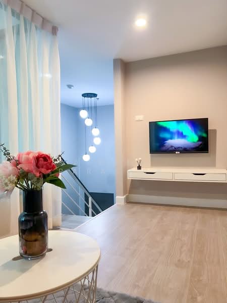 Metro Sky Bang Son Interchange (Prachachuen), Bangkok, 769 Pracha Chuen Road, Wong Sawang, Bang Sue, Bangkok, 2 Bedrooms, 39 sqm, Condo For Rent, by Airada Parasarn, 500166535 - DDproperty.com