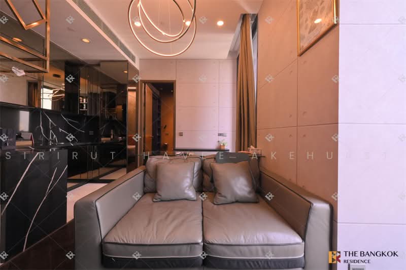 The Esse Sukhumvit 36, Bangkok, Soi Sukhumvit 36, Sukhumvit Road, Phra Kanong, Khlong Toei, Bangkok, 1 Bedroom, 43 sqm, Condo For Sale, by Sirirut Havee Akehurst, 500166537 - DDproperty.com