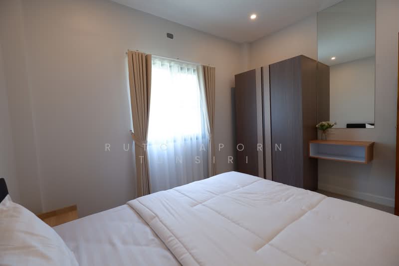 บ้านให้เช่า – ใกล้บิ๊กซีแม่เหียะ เพียง 10 นาที ค่าเช่า 30,000 บาท / เดือน รหัสทรัพย์ : No.9H894, เชียงใหม่, สันผักหวาน, หางดง, เชียงใหม่, 150 ตร.ม., บ้านเดี่ยว ให้เช่า, โดย Rutchaporn Tunsiri, 500166538 - DDproperty.com