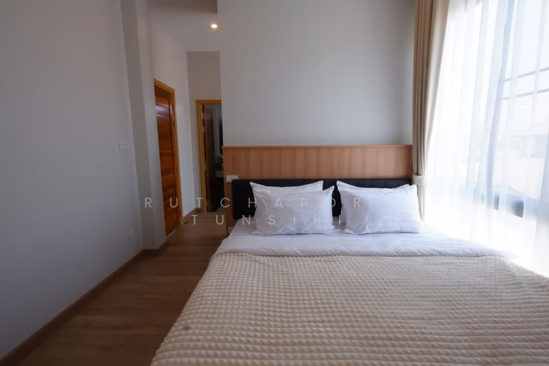 บ้านให้เช่า – ใกล้บิ๊กซีแม่เหียะ เพียง 10 นาที ค่าเช่า 30,000 บาท / เดือน รหัสทรัพย์ : No.9H894, เชียงใหม่, สันผักหวาน, หางดง, เชียงใหม่, 150 ตร.ม., บ้านเดี่ยว ให้เช่า, โดย Rutchaporn Tunsiri, 500166538 - DDproperty.com