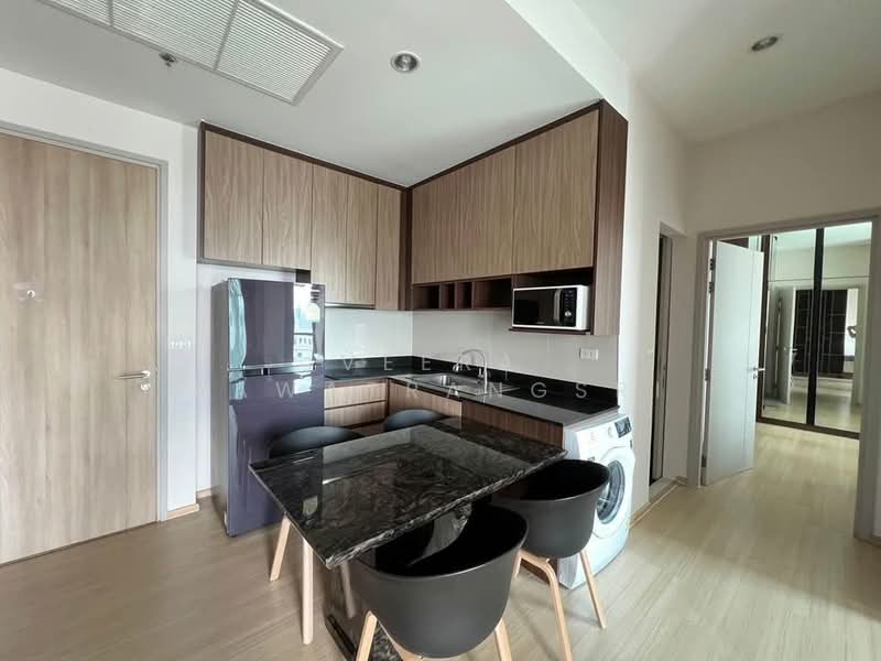 The Capital Ekamai-Thonglor, Bangkok, 2898 New Petchaburi Rd, Bang Kapi, Huai Khwang, Bangkok, 2 Bedrooms, 60 sqm, Condo For Sale, by Veera Sawatrangsri, 500166548 - DDproperty.com