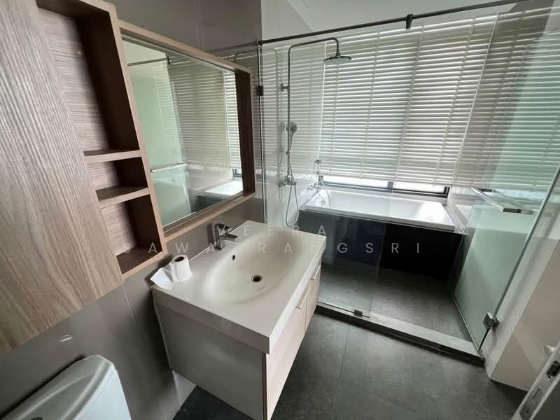 The Capital Ekamai-Thonglor, Bangkok, 2898 New Petchaburi Rd, Bang Kapi, Huai Khwang, Bangkok, 2 Bedrooms, 60 sqm, Condo For Sale, by Veera Sawatrangsri, 500166548 - DDproperty.com