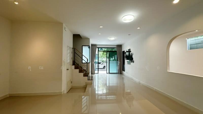 ทาวน์โฮม พลีโน่ ปิ่นเกล้า-จรัญฯ หลังริม ใกล้ MRT บางบำหรุ, Nonthaburi, ถนนบางกรวย-จงถนอม, Wat Chalo, Bang Kruai, Nonthaburi, 3 Bedrooms, 106 sqm, Townhouse For Sale, by คุณ ภรณ์ทิพย์ (ปุ๋ย), 500166573 - DDproperty.com