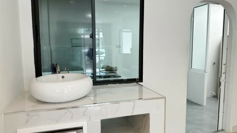 ทาวน์โฮม พลีโน่ ปิ่นเกล้า-จรัญฯ หลังริม ใกล้ MRT บางบำหรุ, Nonthaburi, ถนนบางกรวย-จงถนอม, Wat Chalo, Bang Kruai, Nonthaburi, 3 Bedrooms, 106 sqm, Townhouse For Sale, by คุณ ภรณ์ทิพย์ (ปุ๋ย), 500166573 - DDproperty.com