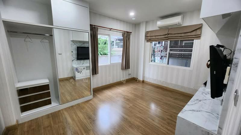 The City Sathorn-Ratchapruek, Bangkok, Pak Khlong Phasi Charoen, Phasi Charoen, Bangkok, 4 Bedrooms, 250 sqm, Single Detached House For Sale, by คุณ วิญากร, 500166574 - DDproperty.com