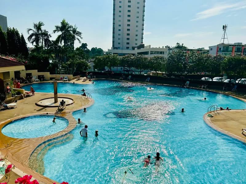 Jomtien Beach Condo : จอมเทียน บีช คอนโด, ชลบุรี, หนองปรือ, บางละมุง, ชลบุรี, 54 ตร.ม., คอนโด ขาย, โดย Yaowaluck Sirinapho, 500166580 - DDproperty.com