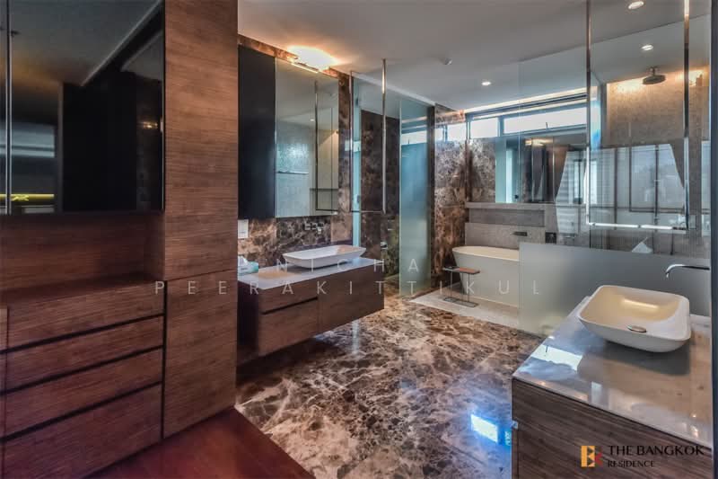 Domus 18, Bangkok, Soi Sukhumvit 18, Khlong Toei, Bangkok, 2 Bedrooms, 250 sqm, Condo For Rent, by Nicha Peerakittikul, 500166587 - DDproperty.com