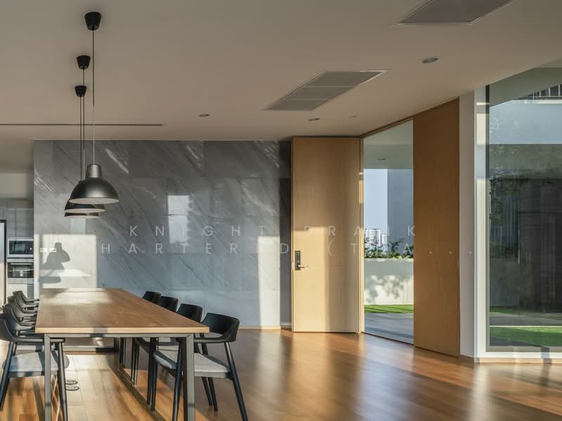 Vana Residence Sukhumvit 26, Bangkok, 38 Soi Attrakravee1, Sukhumvit 26 Road, Khong Tan, Khlong Toei, Bangkok, 4 Bedrooms, 380 sqm, Condo For Rent, by Knight Frank Chartered (Thailand) Co.,Ltd, 500166616 - DDproperty.com