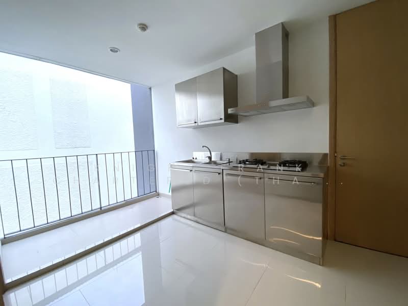Vana Residence Sukhumvit 26, Bangkok, 38 Soi Attrakravee1, Sukhumvit 26 Road, Khong Tan, Khlong Toei, Bangkok, 4 Bedrooms, 380 sqm, Condo For Rent, by Knight Frank Chartered (Thailand) Co.,Ltd, 500166616 - DDproperty.com