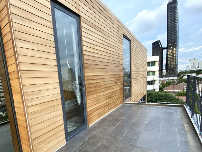 Vana Residence Sukhumvit 26 : วนา เรสซิเดนซ์ สุขุมวิท 26, กรุงเทพ, 38 ซอย อรรถกวี 1 ถนนสุขุมวิท 26, คลองตัน, คลองเตย, กรุงเทพ, 380 ตร.ม., คอนโด ให้เช่า, โดย Knight Frank Chartered (Thailand) Co.,Ltd, 500166616 - DDproperty.com