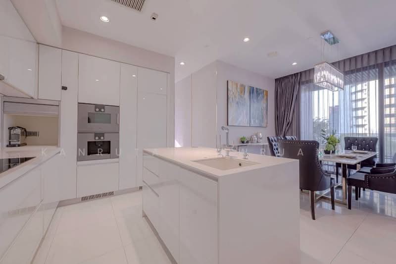 Vittorio 39, Bangkok, 8 Sukhumvit, Khlong Tan Nua, Watthana, Bangkok, 2 Bedrooms, 128 sqm, Condo For Sale, by Kanrutai Dawruang, 500166626 - DDproperty.com