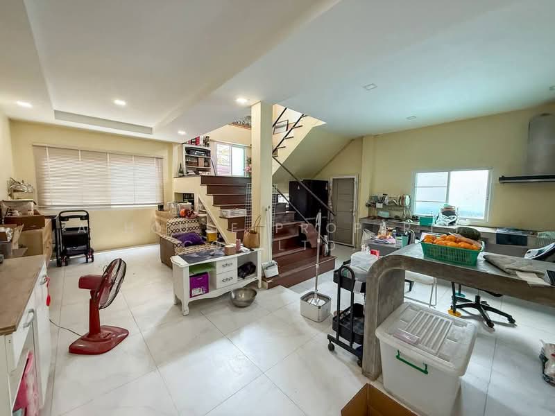 Home office for sale, Soi Wang Hin - Kha Luk Suea, Sriracha., Chon Buri (Pattaya), Surasak, Si Racha, Chon Buri (Pattaya), , 434 sqm, Office Space For Sale, by A House Property Co.,Ltd., 500166634 - DDproperty.com