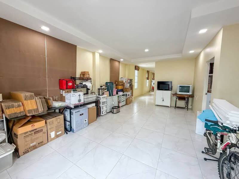 Home office for sale, Soi Wang Hin - Kha Luk Suea, Sriracha., Chon Buri (Pattaya), Surasak, Si Racha, Chon Buri (Pattaya), , 434 sqm, Office Space For Sale, by A House Property Co.,Ltd., 500166634 - DDproperty.com