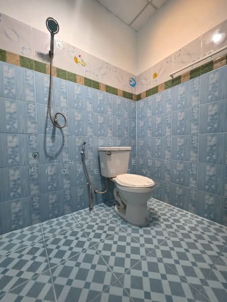 อีสแลนด์แอนด์เฮ้าส์ ชลบุรี (East Land & House), ชลบุรี, ดอนหัวฬ่อ, เมืองชลบุรี, ชลบุรี, 100 ตร.ม., ทาวน์เฮ้าส์ ขาย, โดย The Best Property วา, 500166639 - DDproperty.com