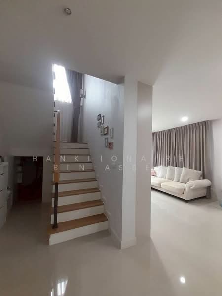 Centro Bangna-Kingkaew, Samut Prakan, Rachathewa, Bang Plee, Samut Prakan, 4 Bedrooms, 225 sqm, Single Detached House For Sale, by BANKLIONAIRE BLN ASSET, 500166652 - DDproperty.com