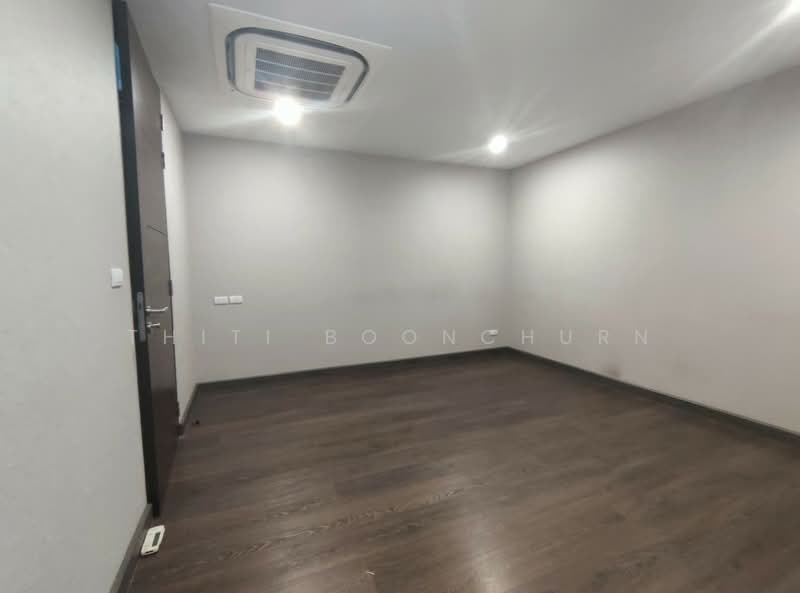 The Park Lane 22, Bangkok, 42 Soi Pridi Banomyong 45, Khlong Tan Nua, Watthana, Bangkok, 3 Bedrooms, 300 sqm, Townhouse For Rent, by Thiti Boonchurn, 500166655 - DDproperty.com