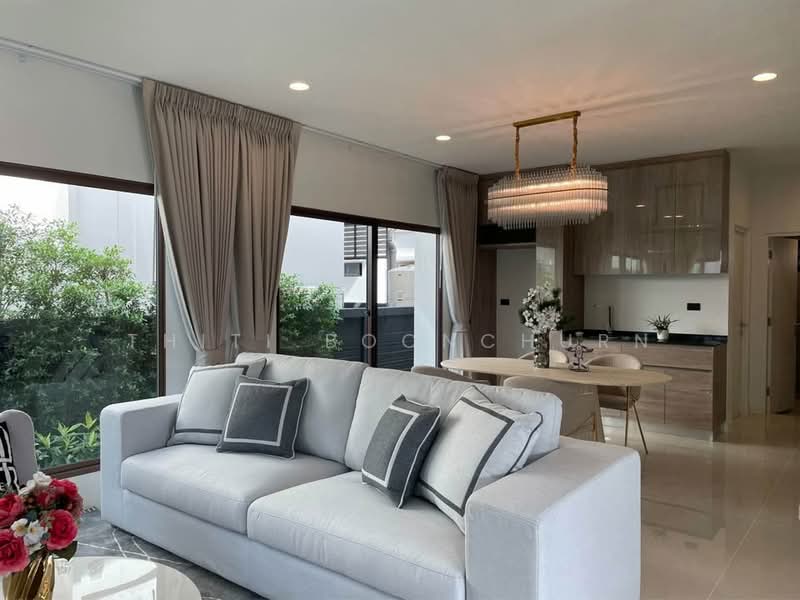 Burasiri Krungthep Kreetha, Bangkok, 95 Soi Pracha Ruam Chai, Hua Mak, Bang Kapi, Bangkok, 4 Bedrooms, 238 sqm, Single Detached House For Rent, by Thiti Boonchurn, 500166669 - DDproperty.com