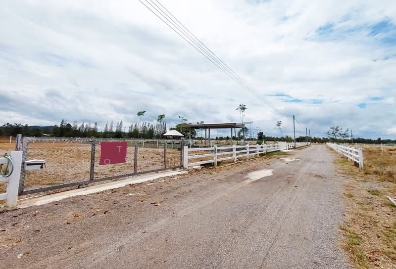 ที่ดินจอมบึง ราชบุรี, ราชบุรี, รางบัว, จอมบึง, ราชบุรี, 800 ตร.ม., ที่ดิน ขาย, โดย The Best Property น้ำตาล, 500166671 - DDproperty.com