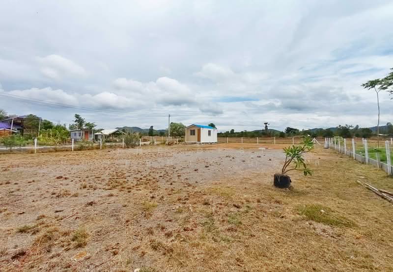 ที่ดินจอมบึง ราชบุรี, ราชบุรี, รางบัว, จอมบึง, ราชบุรี, 800 ตร.ม., ที่ดิน ขาย, โดย The Best Property น้ำตาล, 500166671 - DDproperty.com