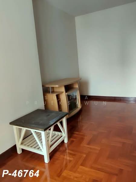 Pathumwan Resort, Bangkok, Phayathai Road, Thanon Phaya Thai, Ratchathewi, Bangkok, 2 Bedrooms, 60 sqm, Condo For Rent, by Susira Prueksawun, 500166672 - DDproperty.com