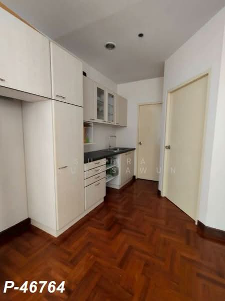 Pathumwan Resort, Bangkok, Phayathai Road, Thanon Phaya Thai, Ratchathewi, Bangkok, 2 Bedrooms, 60 sqm, Condo For Rent, by Susira Prueksawun, 500166672 - DDproperty.com