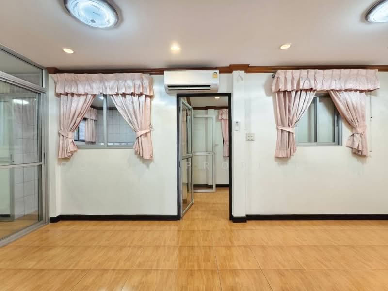 บ้านเดี่ยว ลาดพร้าว 101, กรุงเทพ, -, คลองเจ้าคุณสิงห์, วังทองหลาง, กรุงเทพ, 141 ตร.ม., บ้านเดี่ยว ให้เช่า, โดย Connex Property, 500166678 - DDproperty.com