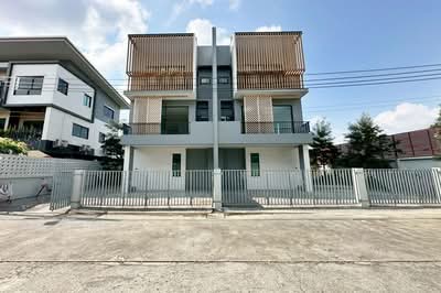 ขาย - THE TRIPLE Sukhumvit 113 : เดอะ ทริปเปิ้ล สุขุมวิท 113, สมุทรปราการ